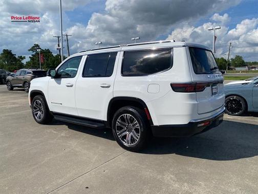 Bright White Clearcoat 2024 Jeep Wagoneer Series II