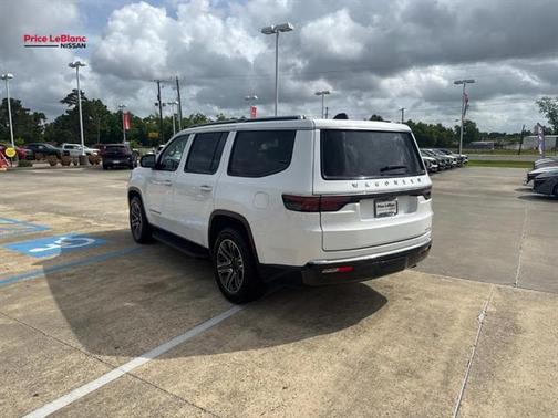 Bright White Clearcoat 2024 Jeep Wagoneer Series II