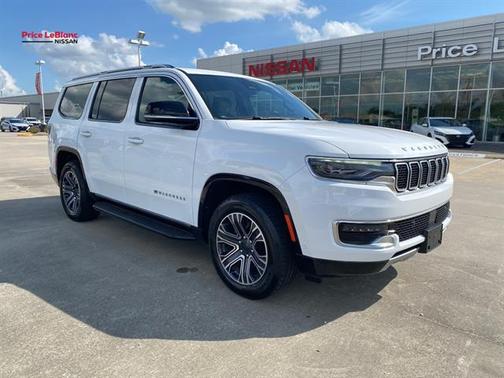 Bright White Clearcoat 2024 Jeep Wagoneer Series II