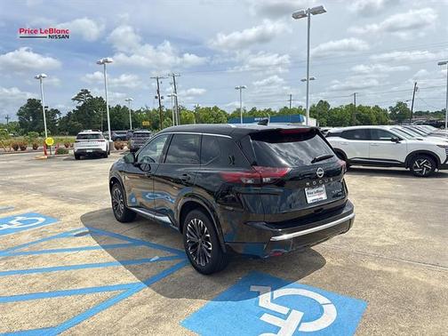 Super Black 2026 Nissan Rogue Platinum
