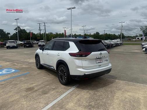 White / Black 2026 Nissan Rogue Platinum