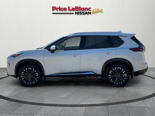 2024 Nissan Rogue Platinum