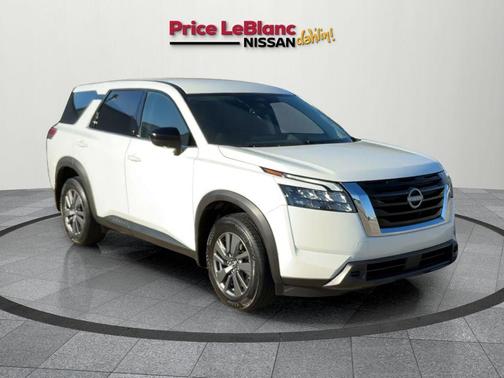 2024 Nissan Pathfinder S