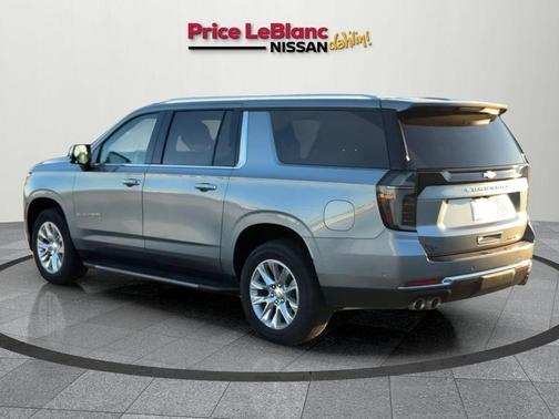 2025 Chevrolet Suburban Premier