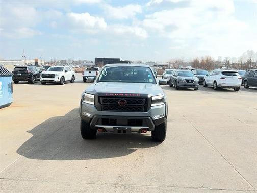 2024 Nissan Frontier PRO-4X