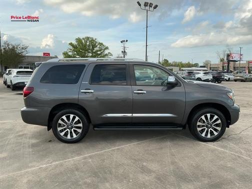 Magnetic Gray Metallic 2018 Toyota Sequoia Limited