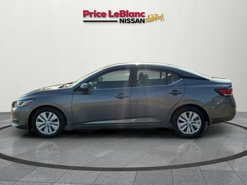 2022 Nissan Sentra S