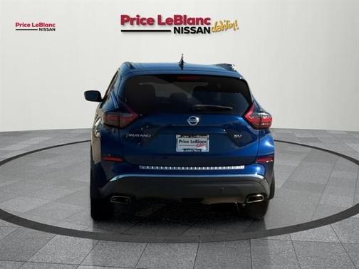 2022 Nissan Murano SV