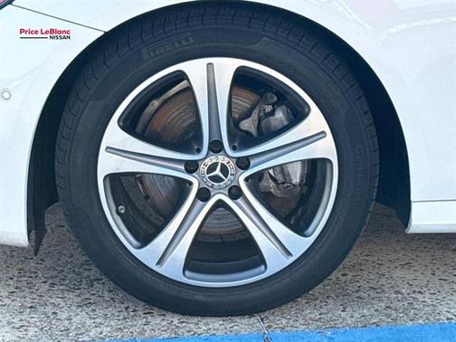 White 2018 Mercedes-Benz E-Class E 300
