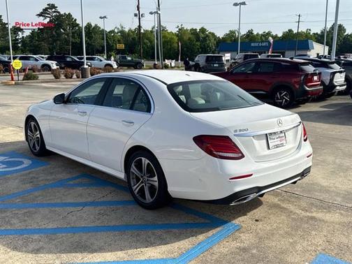 White 2018 Mercedes-Benz E-Class E 300