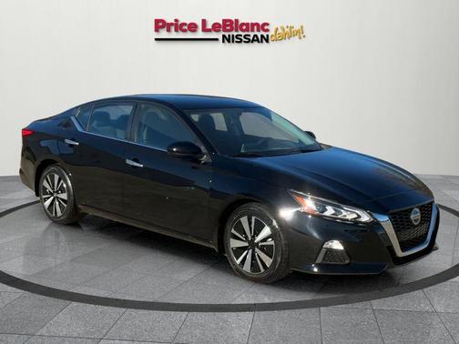 2021 Nissan Altima 2.5 SV