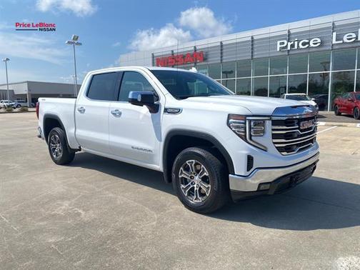 Summit White 2024 GMC Sierra 1500 SLT