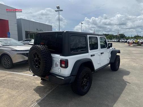 Bright White Clearcoat 2024 Jeep Wrangler Sport