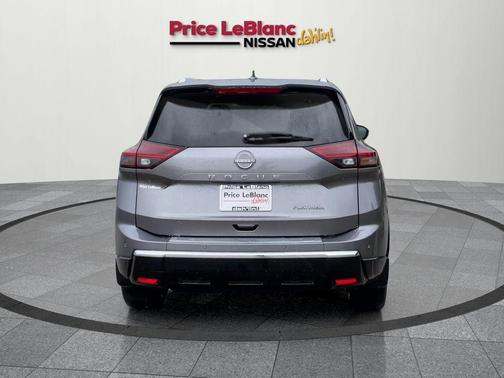 2024 Nissan Rogue Platinum