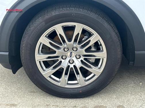 Space Gray 2025 Ford Explorer Platinum