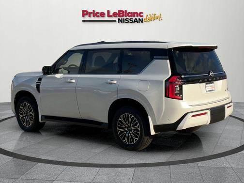 2026 Nissan Armada SL