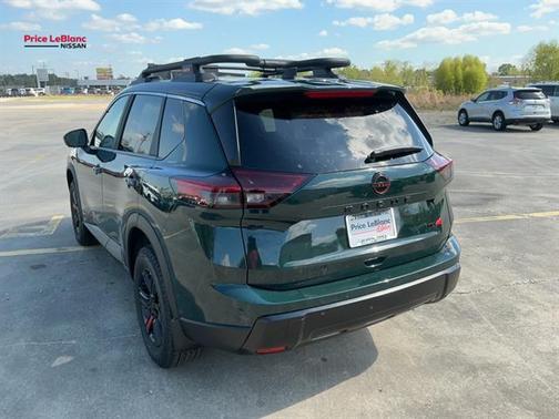 Obsidian Green 2026 Nissan Rogue Rock Creek