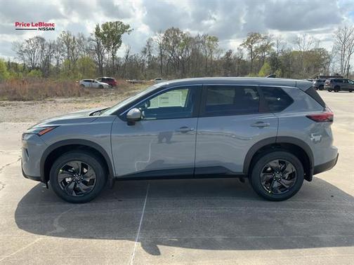 Boulder Gray Metallic 2026 Nissan Rogue SV
