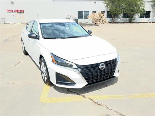 2025 Nissan Altima S