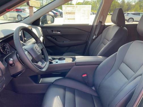 Obsidian Green 2026 Nissan Rogue Dark Armor