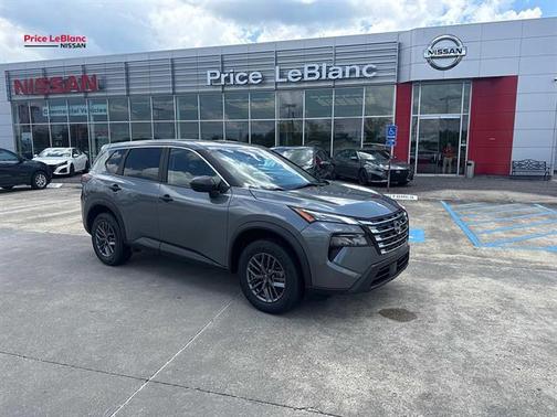 Gun Metallic 2024 Nissan Rogue S