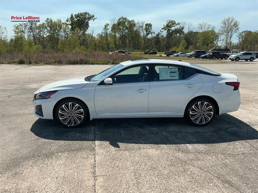 2026 Nissan Altima 2.5 SV