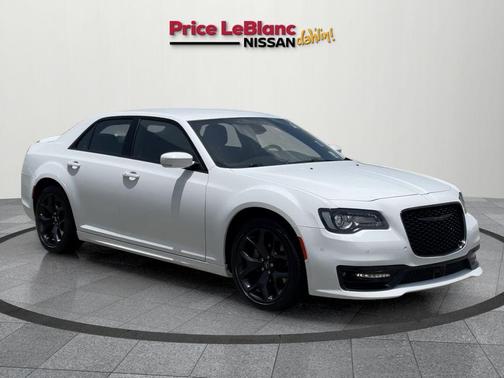 2021 Chrysler 300 S