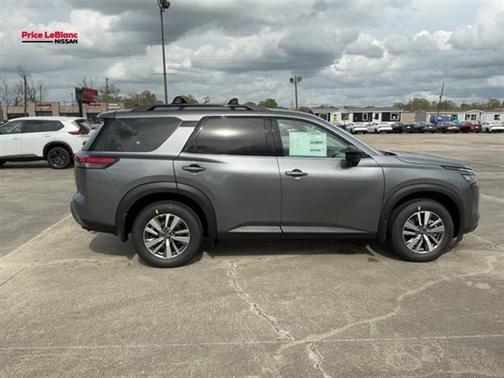 Gun Metallic 2026 Nissan Pathfinder SL