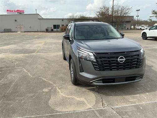 Gun Metallic 2026 Nissan Pathfinder SL