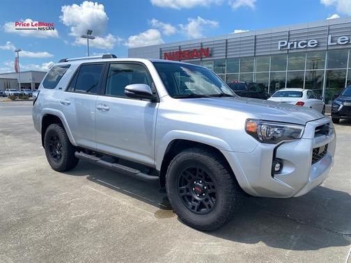 Classic Silver Metallic 2023 Toyota 4Runner SR5 Premium