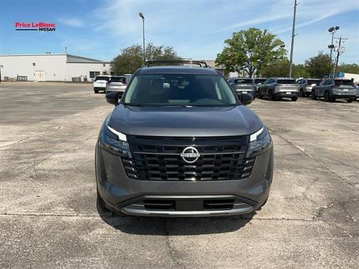 Gun Metallic 2026 Nissan Pathfinder SL