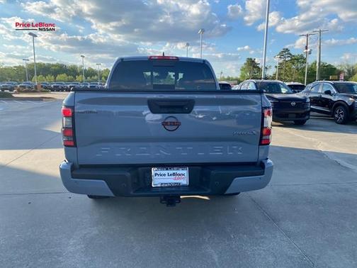 2023 Nissan Frontier PRO-X