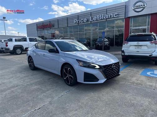 Gray Sky Pearl 2023 Nissan Altima 2.5 SR