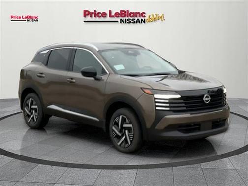 Canyon Bronze M 2026 Nissan Kicks SV