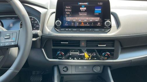 2026 Nissan Rogue SV