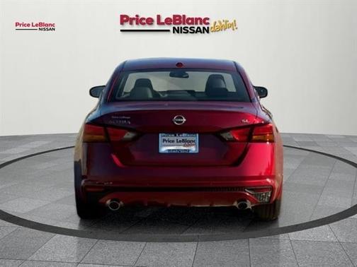 2025 Nissan Altima SL