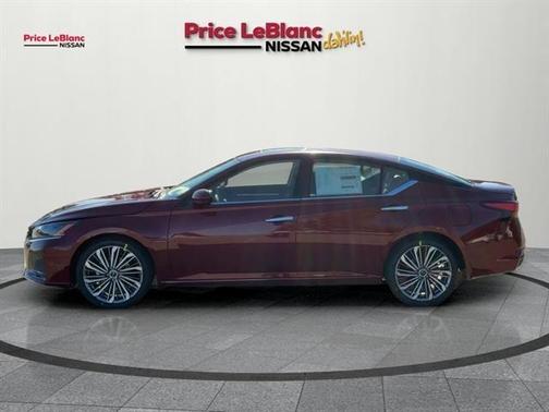 2025 Nissan Altima SL