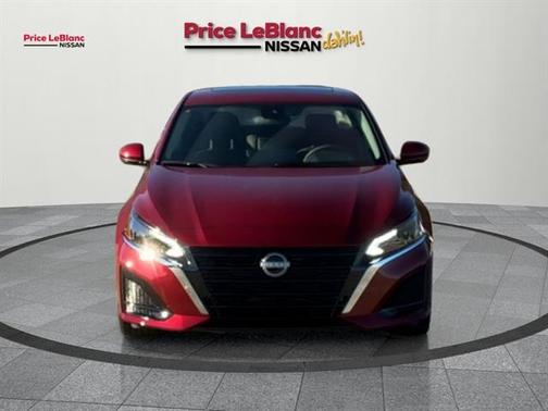 2025 Nissan Altima SL