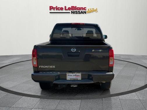 2015 Nissan Frontier Desert Runner