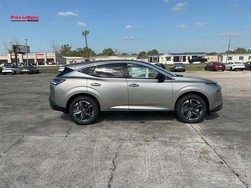 Champagne Silve 2026 Nissan Murano SL