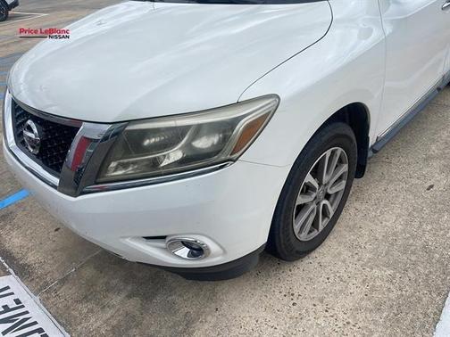 2014 Nissan Pathfinder SL