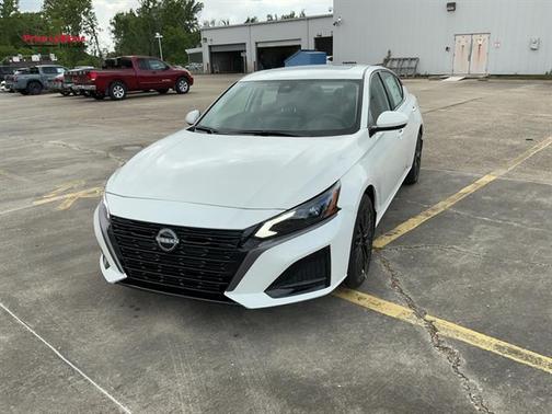 White 2026 Nissan Altima 2.5 SV