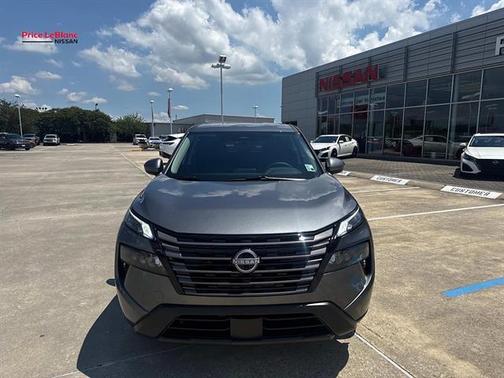 Gun Metallic 2026 Nissan Rogue SV