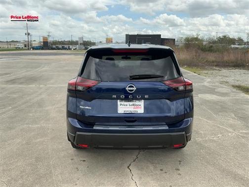Deep Ocean Blue 2026 Nissan Rogue SV