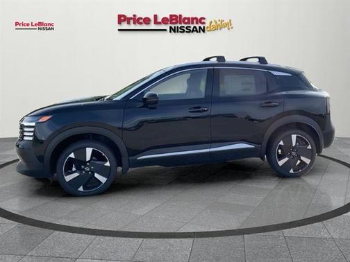 Super Black 2025 Nissan Kicks SR