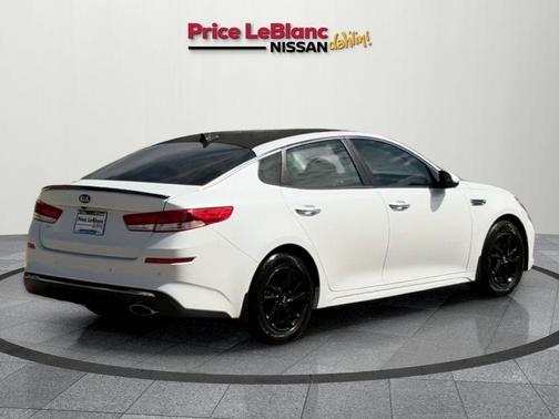 2020 Kia Optima LX