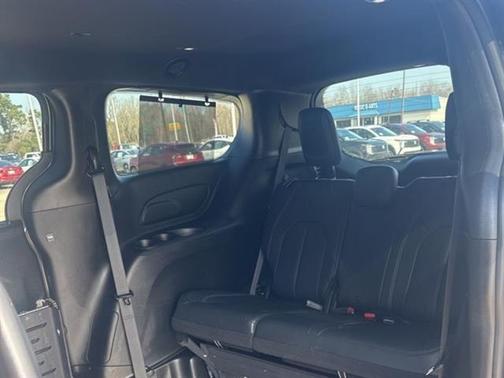 2019 Chrysler Pacifica Touring-L