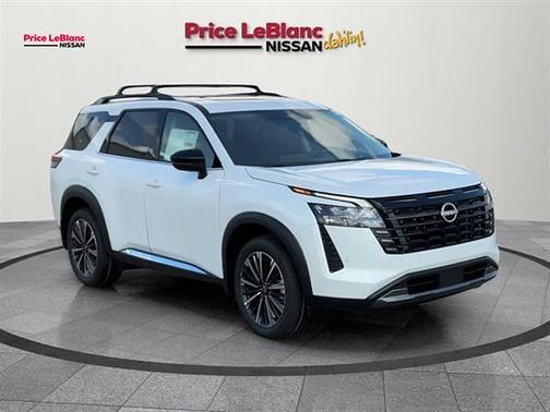 Everest White P 2026 Nissan Pathfinder Platinum