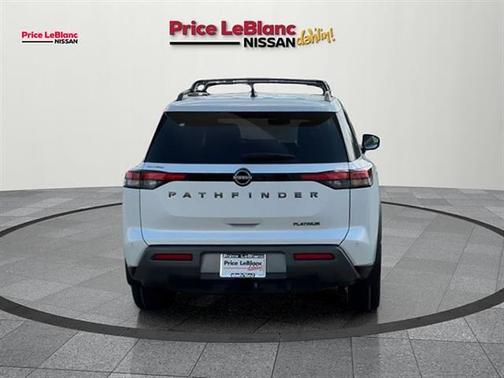 Everest White P 2026 Nissan Pathfinder Platinum