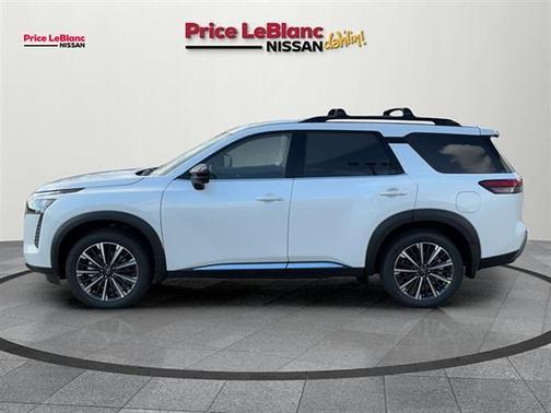 Everest White P 2026 Nissan Pathfinder Platinum